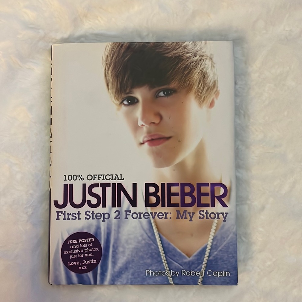 100% Official Justin Bieber Book